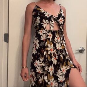 Dry Goods White and Orange Sundress Sleeveless Spaghetti Strap